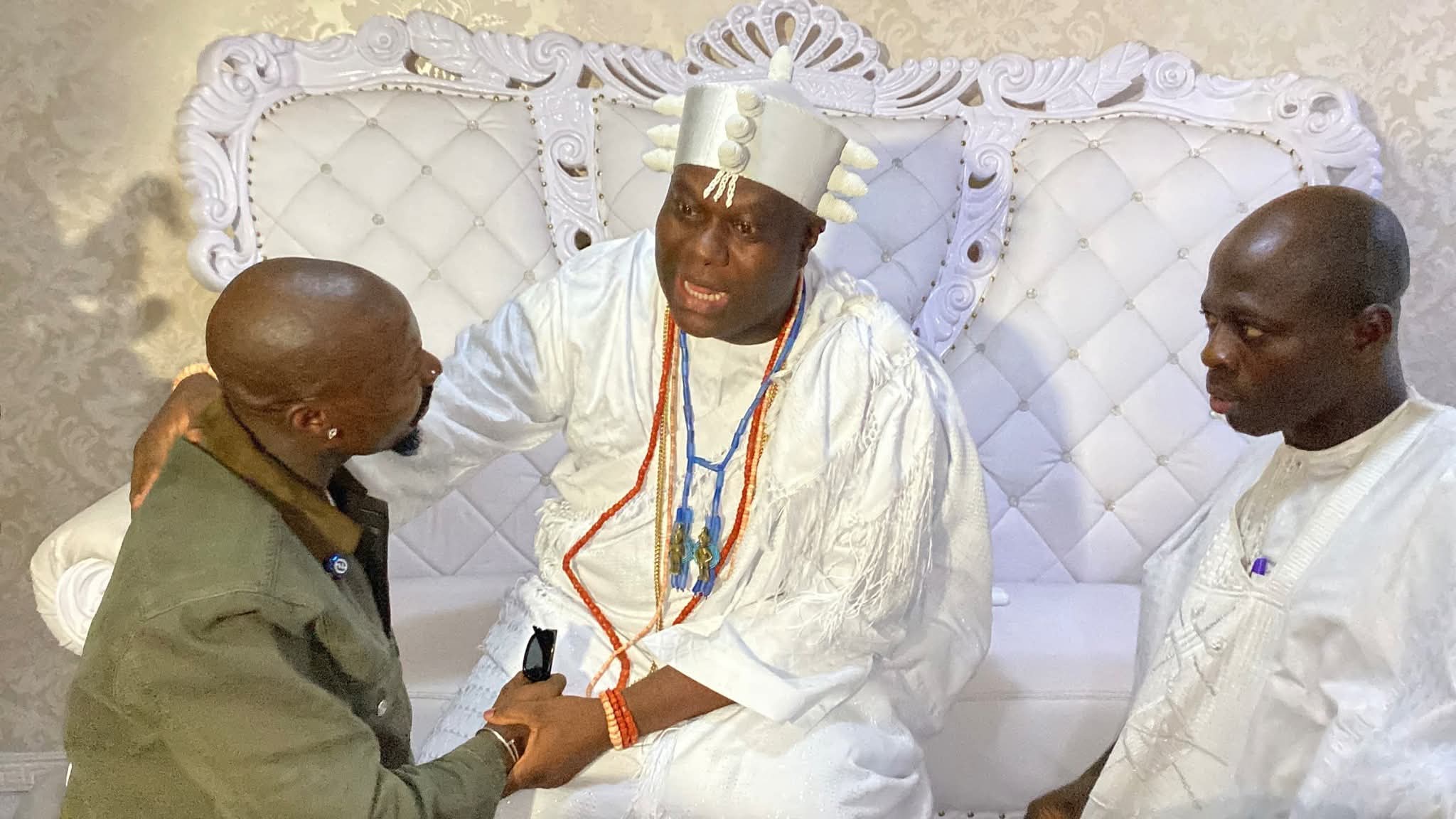 Ooni Hosts Asake, Commends Singer For Promoting Yoruba Culture Globally