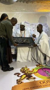 Ooni Hosts Asake, Commends Singer For Promoting Yoruba Culture Globally