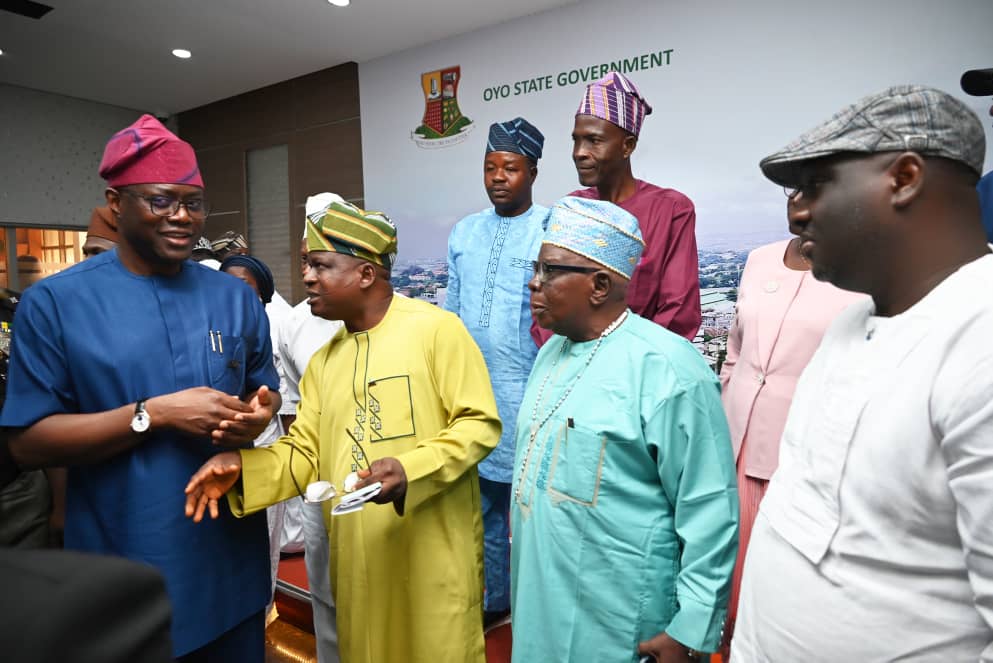 Makinde Inaugurates New OYSIEC Members