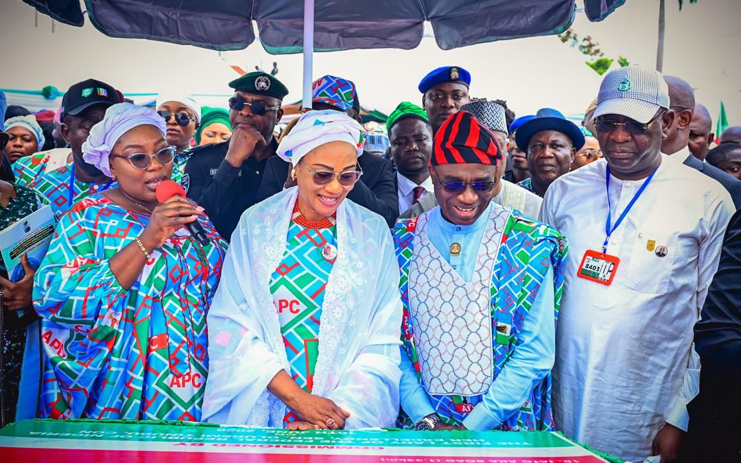 Oluremi Tinubu Commissions Intra-city Road Projects in Benue